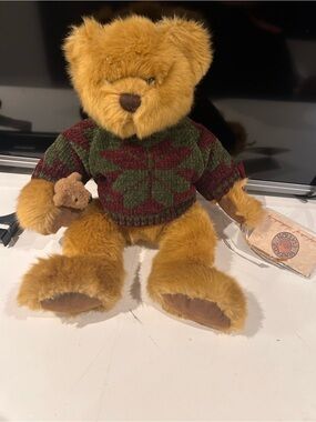 Vintage russ bear